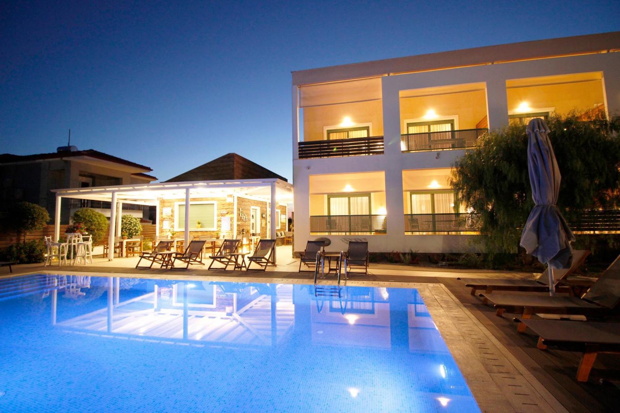 Alegria Suites Nikiti  Exterior foto